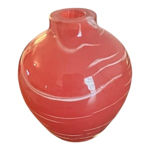 Vintage Hand Blown Art Glass Bud Vase Swirled Red & White 3&quot; X 3.5&quot; Decorative