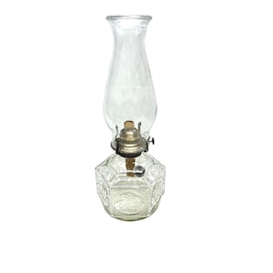 Lamplight Farms Clear Glass Oil/Kerosene Lamp 14&quot; Horse & Buggy Design Hexagon Base Vintage Style