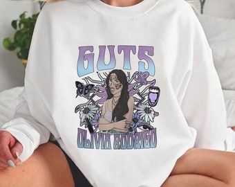 Vintage Guts Olivia Rodrigo Track List Tour,Customized Personalized Sweatshirt/T-shirt/Hoodie,Commemorative Gift,Gift for Mom