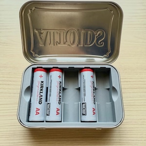 Altoids Tin, Battery Holder, 3d Printed, Battery Storage, AA Battery, Battery Organizer