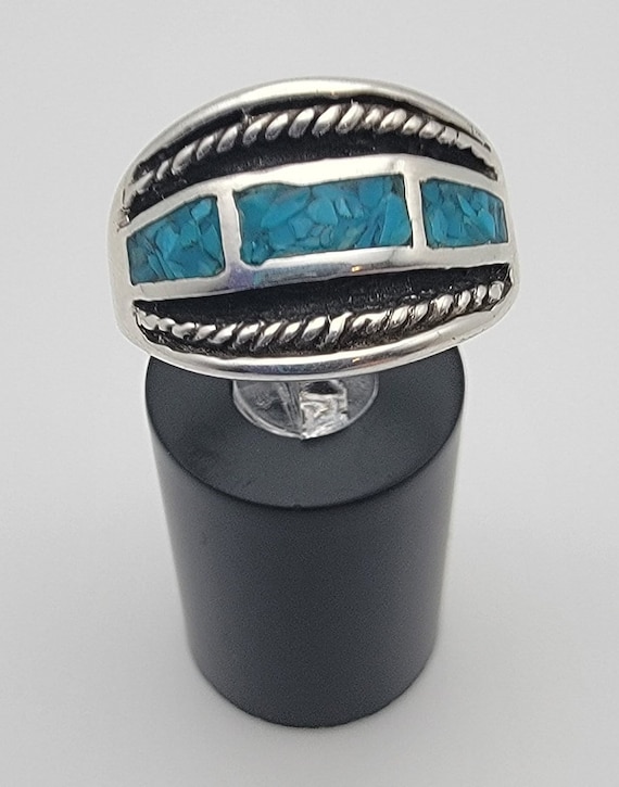 Vintage Crushed Turquoise Southwest Ring