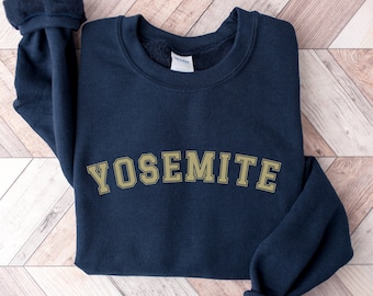 Yosemite National Park Crewneck Sweatshirt, Gold Print Pullover