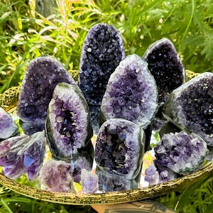 Pure Purple Amethyst Geode Grade AAA! 400g - 1200g
