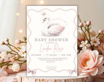 Puede incluir: Una tarjeta de invitación rectangular para baby shower con un cisne de acuarela con corona, con el texto: JOIN US FOR A BABY SHOWER IN HONOR OF London Rose, SATURDAY 3RD AUGUST 2PM-4PM, 2468 Swan Lane, Beverly Hills 90210, RSVP to Diana (123) 456-7890 By July 20th.