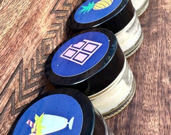 Lip Care - Lip Scrub - Exfoliating Lip Scrub – All Natural & Edible | Beeswax, Shea Butter, Vitamin E | 1 oz Glass Jar + Spatula Included