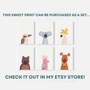 Puede incluir: Conjunto de seis estampados de animales ilustrados con un koala, un kookaburra, una cacat&uacute;a, un wombat, un cacat&uacute;a rosa y un dingo. Los estampados son de estilo minimalista con fondo blanco e ilustraciones de animales coloridas.
