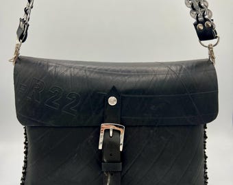 Upcycling Handtasche aus Mexiko - aus Reifengummi und Dosenclips - Berlin Style