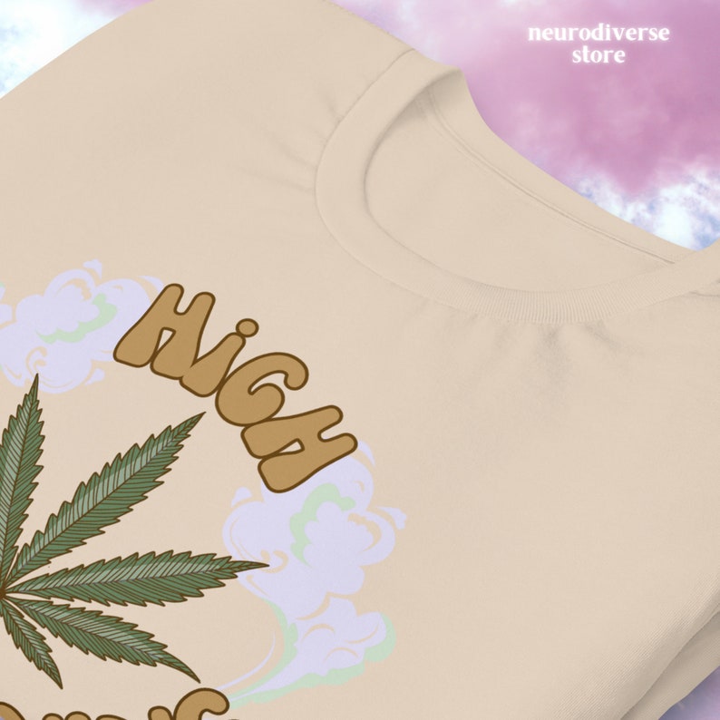 Neurodiversity High Functioning Cannabis T-Shirt zdjęcie 4