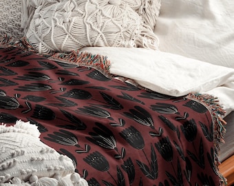 Floral Elegance Woven Throw Blanket