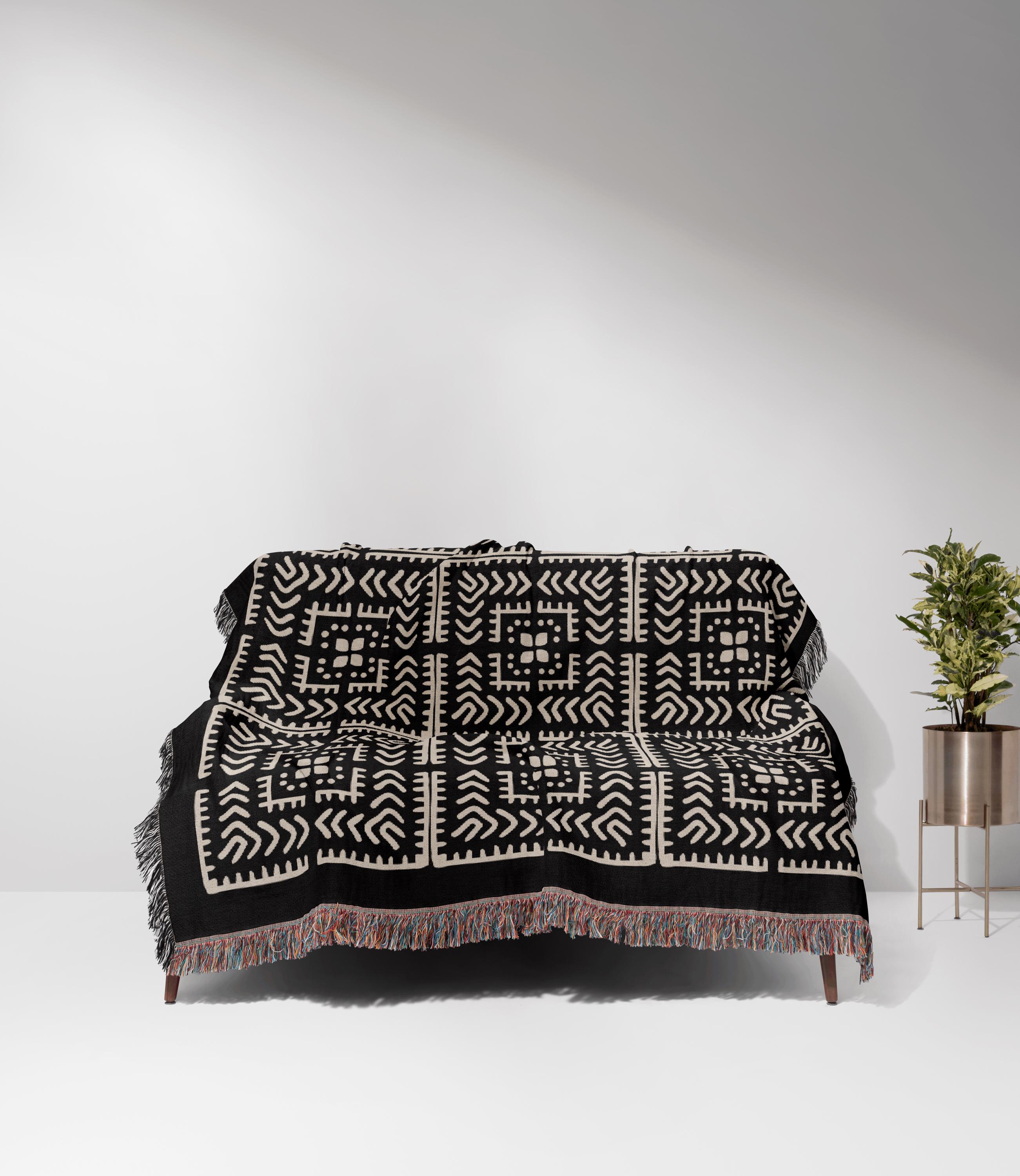 Black And Beige Intricate Motif Pattern Woven Cotton Throw Blankets