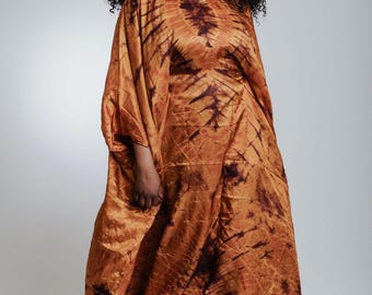 Ngedegwu – Adire Silk Bubu Dress