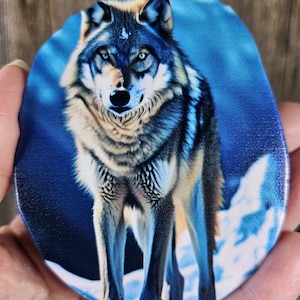 Wolf Painted Agate Slice