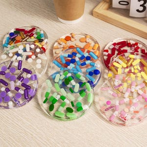 Colorful Pill Resin Drink Coasters with Real Pill Capsules, Perfect Coffee Table or Desk Accessory, Birthday Gift, Bar Cart Decor,Nurse Gift