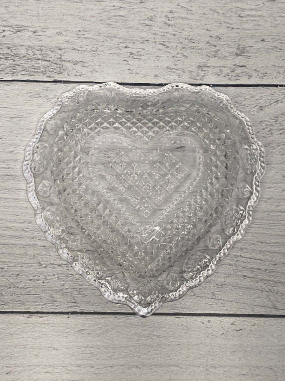 Avon Heart Shaped Trinket Dish - image 2