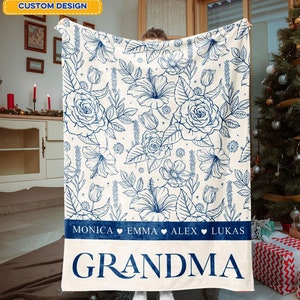 Grandma Floral Blanket, Personalized Grandma Blanket, Grandma Gift, Custom Blanket for Mom, Christmas Gift for Her, Grandma Christmas Gift