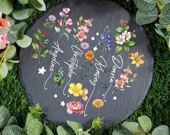 Pietra da giardino personalizzata, pietra con fiori di nascita personalizzati, regalo floreale per nonna, decorazione per esterni, regalo da giardino per la mamma