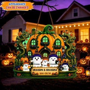 Personalisiertes Halloween-Schild „Geisterfamilie“, individuelle Kürbishaus-Dekoration, Hängeplakette „Boo Crew“, beleuchtete Wanddekoration