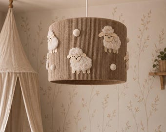 Lampada da soffitto per cameretta a forma di pecora, realizzata a mano – Paralume in feltro di lana a forma di pecora, lampada per cameretta in stile boho, lampada da soffitto neutra per bambini, decorazione per cameretta in stile Montessori