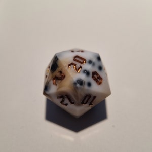 Dice set - Bubble Milk Tea - individual D20