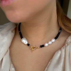 Black Beaded Necklace With Pearls, Large Baroque Pearl Necklace, Black Pearl Necklace, Pearl Choker Black, Black Beads Necklace, Dark Choker