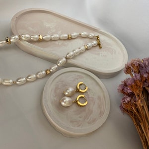 Baroque Pearl Choker & Gold Hoop Earrings: Freshwater Pearl Jewelry Set