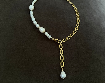 Collier demi-perle demi-or, collier demi-chaîne demi-perles, collier demi-chaîne, tour de cou chaîne de perles, tour de cou de perles or, collier chaîne