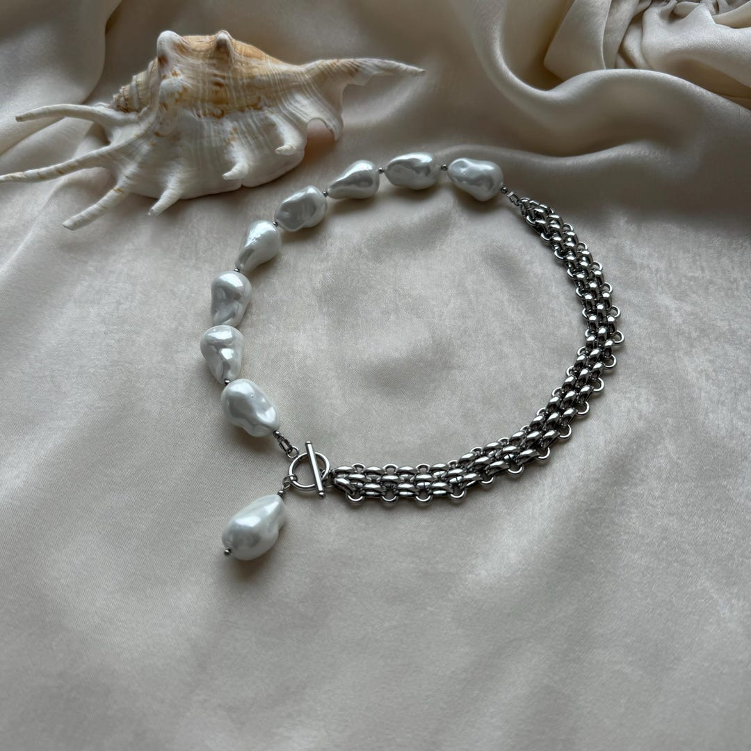 ■VINTAGE HOLLYWOOD■ Chain Half Pearl Necklace VH25NNNE171V HalfPearlHalfChain-