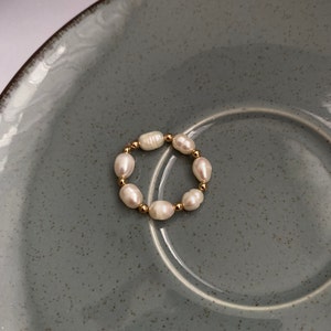 Elstic Pearl Ring Gold, Dainty Pearl Ring, Elastic Pearl Ring, Freshwater Pearl Ring Gold, Beaded Ring, Gift For Her, Best Birthday Gift