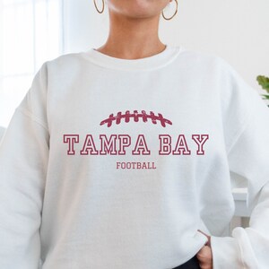 Tampa Bay Vintage Football Sweatshirt, Retro Style 90s Tampa Bay Crewneck, Buccaneers Game Day Shirt, Buccs Fan Gifts, Tampa Bay Tshirt