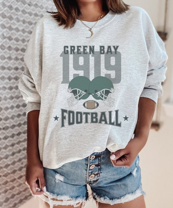 Retro Green Bay Football Sweatshirt Crewneck, Green Bay Vintage Tshirt,  Cute Womens Packers Shirt, Packers Fan Gifts, Green Bay Packers Tee