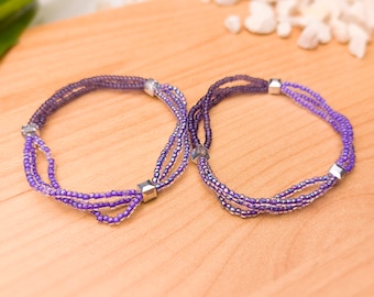 Bracelet, bracelets, arm chain, purple, shades of purple, multi-row, 3-row, elastic band, elastic band, glass beads, rocailles