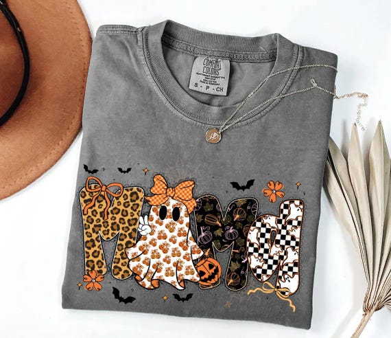 Comfort Colors® Halloween Mama Tshirt, Spooky Mama Sweatshirt, Cute Ghost Mama Shirt, Fall Mama Tee, Trendy Halloween Mom Gift