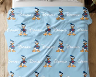 Donald Duck Inspired Blanket, Disney Fan Gift, Cute Kids Blanket, Soft Cartoon Throw, Disney Nursery Decor Baby Blanket,Disney Blanket
