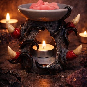 3-in-1 etherische olie diffuser – Klauwen van de duisternis - wierookhouder en kaarsenhouder – Unieke handgemaakte creatie