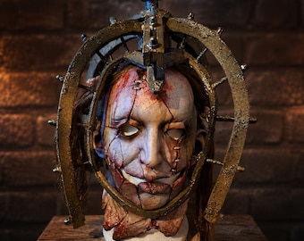Medieval Horror Torture Helmet – Halloween Accessory for Scare Actors – Rustic Horror Helmet for Haunted Houses, Dark Fantasy Cosplay