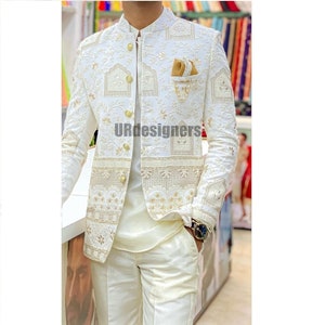 Costume Jodhpuri ivoire : broderie zari dorée, tenue de mariage coupe slim
