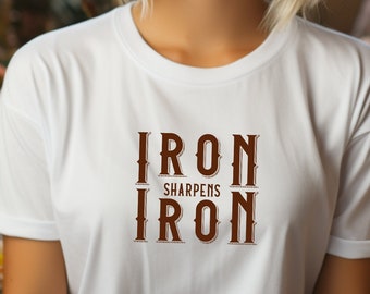 Eisen schärft das christliche T-Shirt - Inspirierendes Gym Workout Shirt