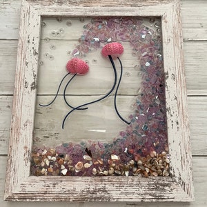 Jellyfish wall decor in glass frame with crushed glass