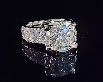 Maria- 2 Carat Moissanite 925 Sterling Silver engagement/wedding ring