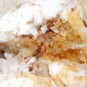 Stunning golden and clear crystal (caves) within large milky quartz host, gold ore, oxidyzed gold in quartz, 6lb 15.1oz, 6&quot;Hx8&quot;Wx6&quot;D