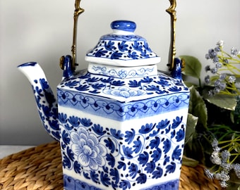 Vintage Blue Chinoiserie Style Teapot with Brass Handle ~ Asian Floral Tea Pot