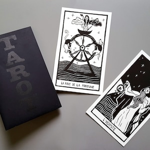 Carte de tarot Hermite, linogravure