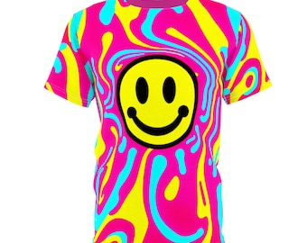 Vibrant Psychedelic T-Shirt for Festivals and Raves - Colorful Graphic Tee