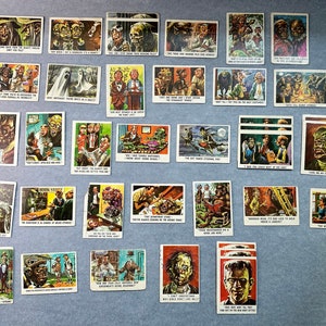 Vintage 1959 Topps "Te morirás riendo" Tarjetas de goma de colores de monstruos divertidos. Conjunto de 37 cartas de las cuales 6 son duplicados y 31 son originales.