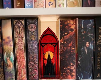 Stained Glass Book Nook Acrylic - Dark Castle Bookend - Gothic Dark Romance Decor - Dracula Vampire Gift - Bookish Gift LED Stand