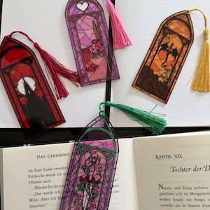 Transparent bokmärke i akryl med färgat glas - Romantasy Fantasy-bokmärke - Dragon Castle Cowboy Rose Sword - Bokinspirerad gåva