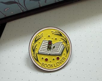 Broche para Amantes de Livros - Broche Esmaltado em Formato de Coroa de Flores em Formato de Livro - Broche Vintage para Bibliófilos - Presente para Amantes de Livros - Presente para Leitores Ávidos - Amante de Livros