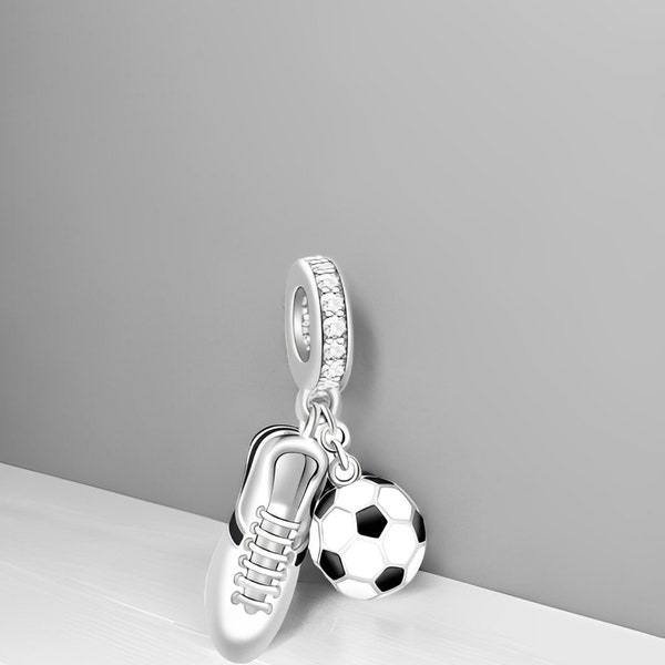 Fußball und Fußballschuh Charm - Fußball Liebhaber, Silber Charm, Geschenk für Sohn, Geschenk für Papa, ästhetischer Charm Kompatibel mit Pandora Armbändern