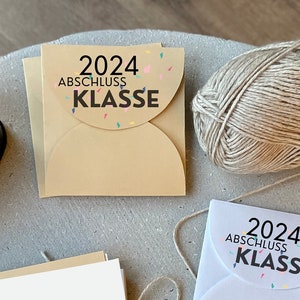 Graduation class 2024 I Print template for a gift wrapping to download and print yourself