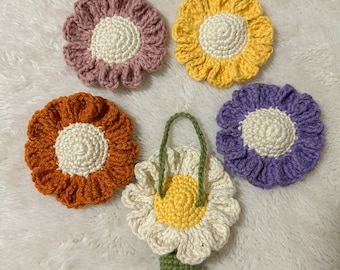 Crochet Flower Chapstick Holder